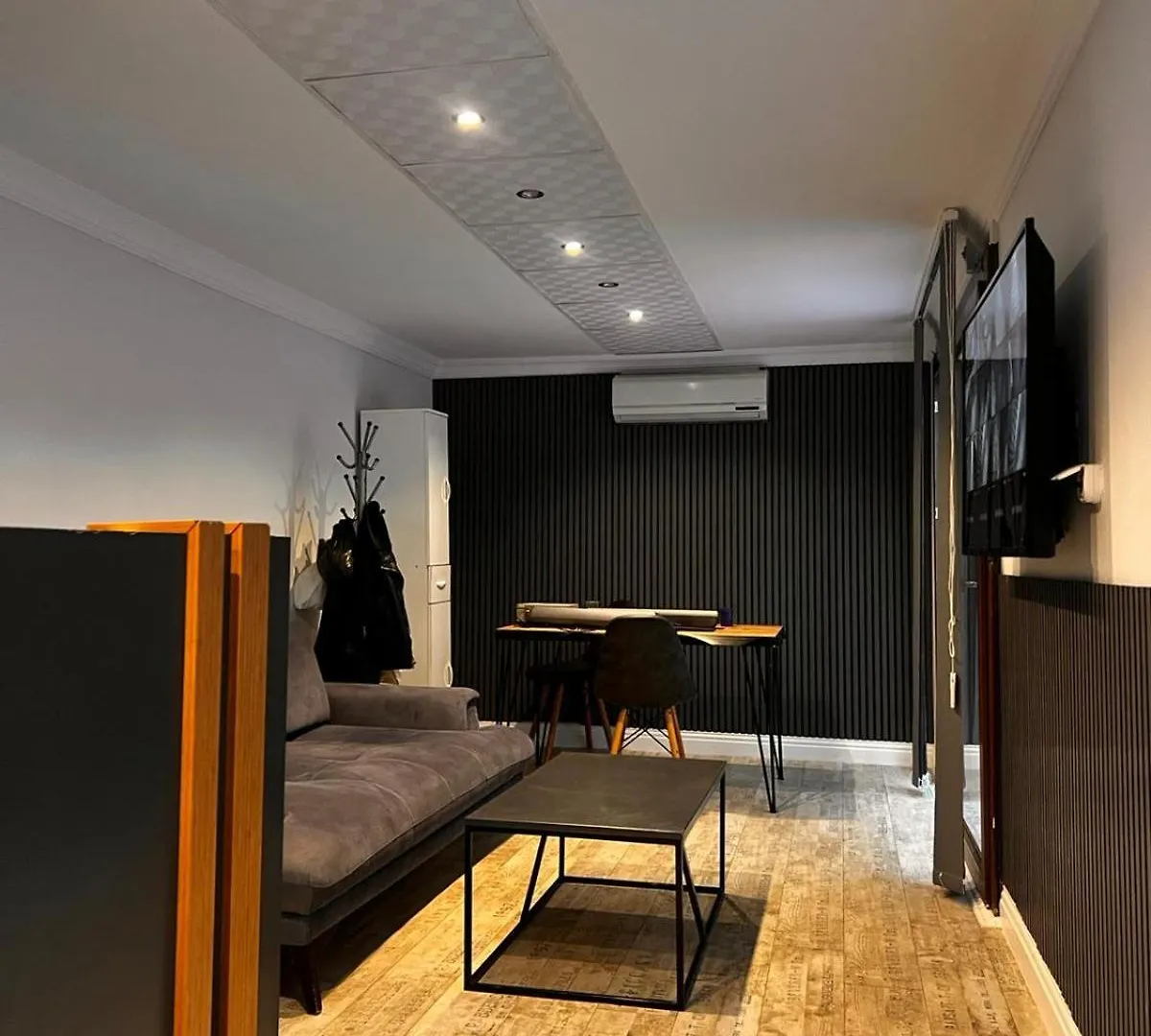 Aslan Suit Otel Buca 0*,  Turkey